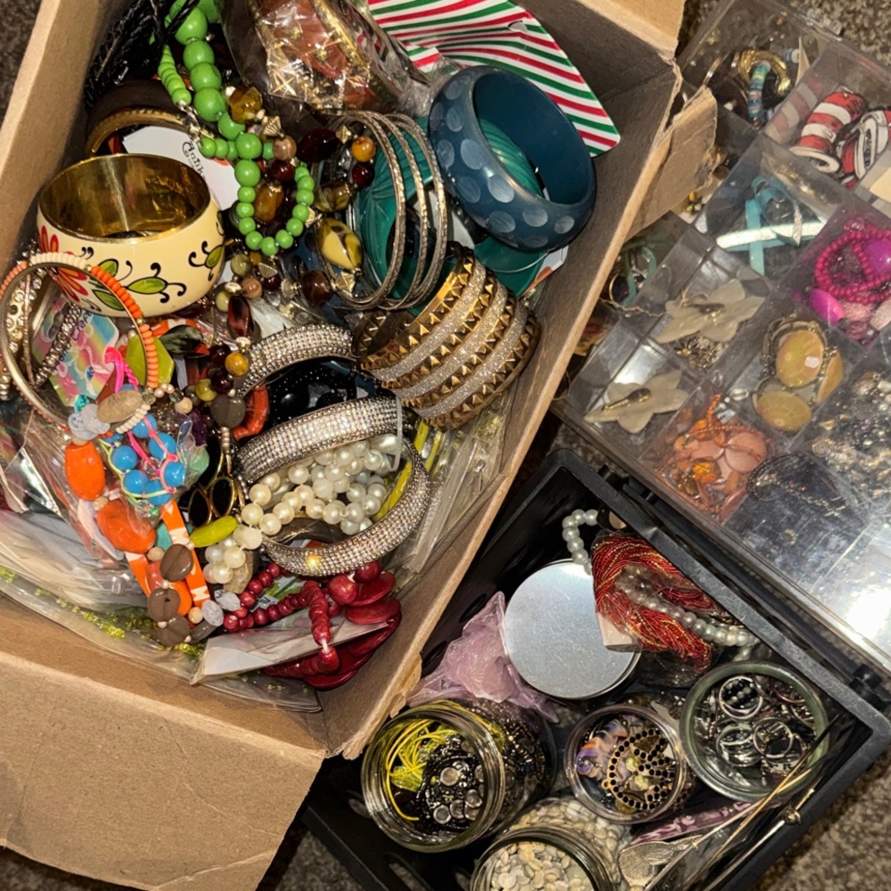 Mystery Jewelry Bundles